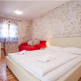 5 Bedroom Villa with Terrace and Summer Kitchen on Ciovo Island near Trogir, Sleeps 10-16